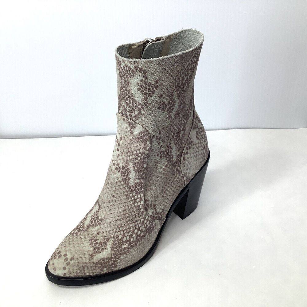 Dolce Vita Womens Snake Print Ankle Booties Heels Size 6 Block Heel Leather